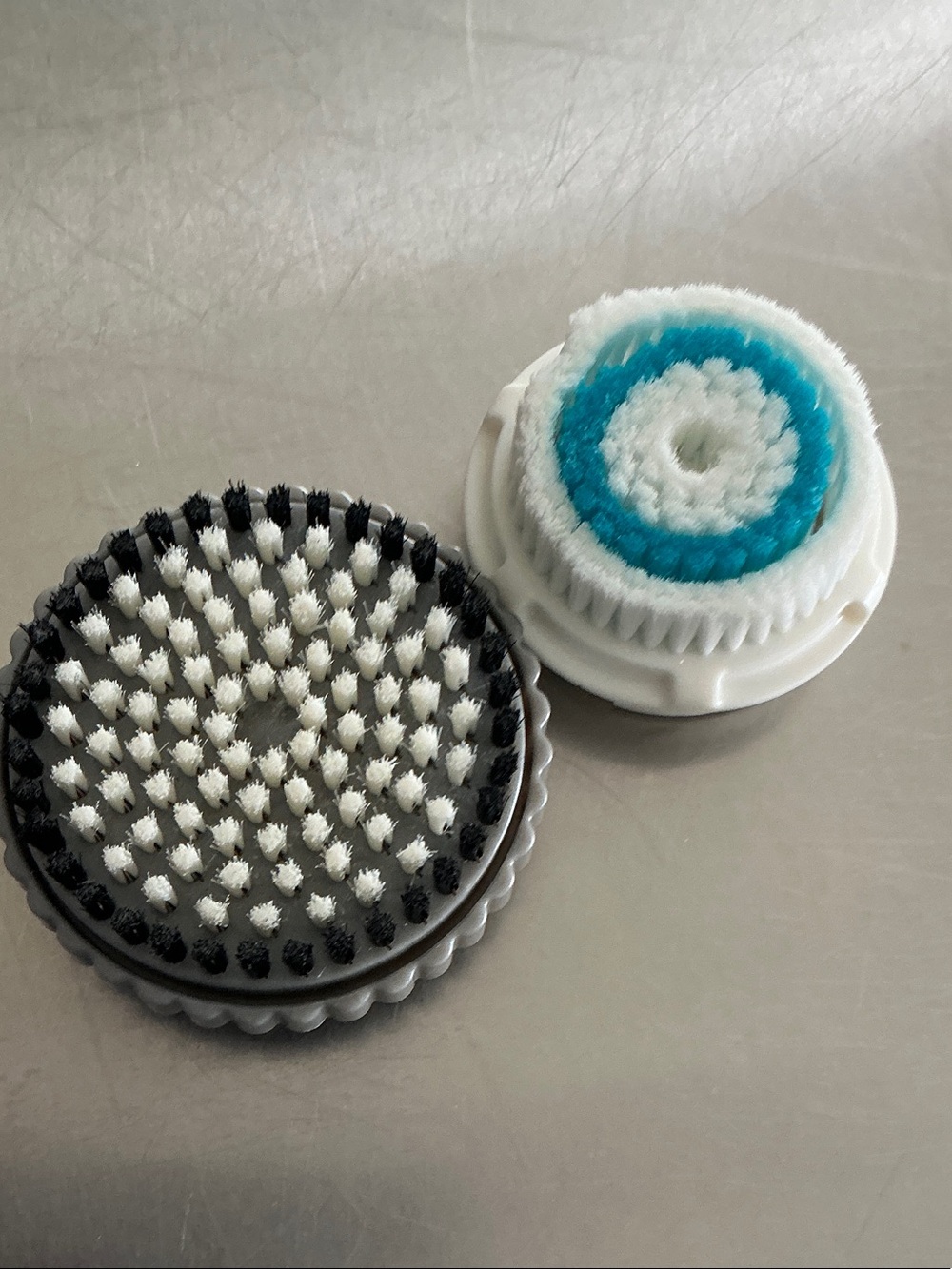 Clarisonic NEW brush heads. Standard and make-up deep cleaning.
